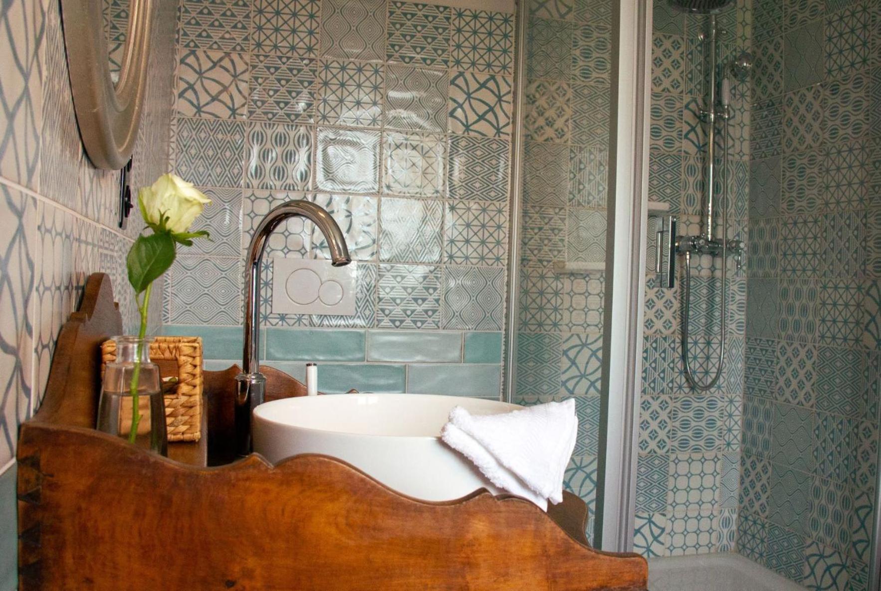 B&B Gutshaus De La Fontaine Feilsdorf 외부 사진