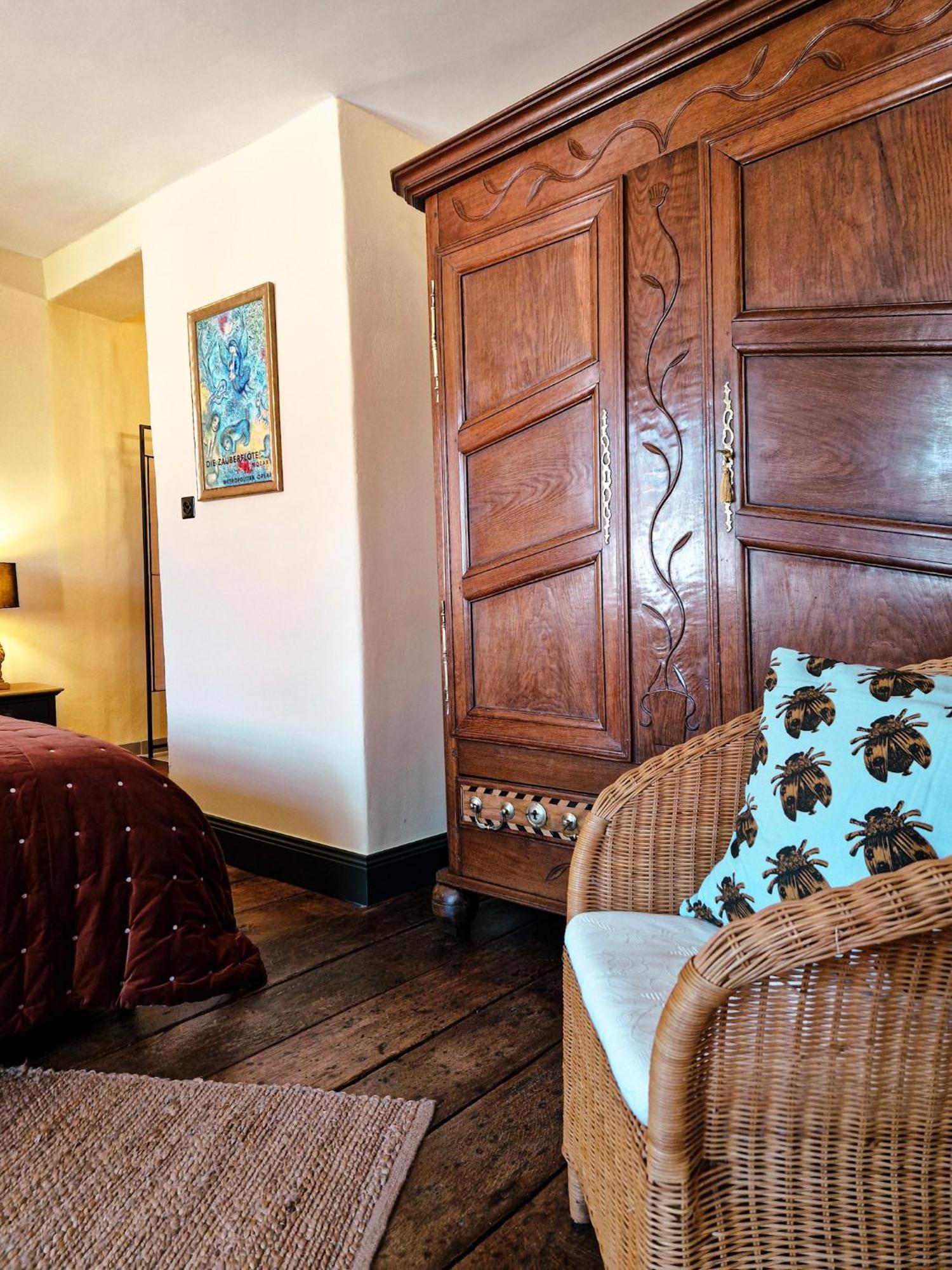 B&B Gutshaus De La Fontaine Feilsdorf 외부 사진